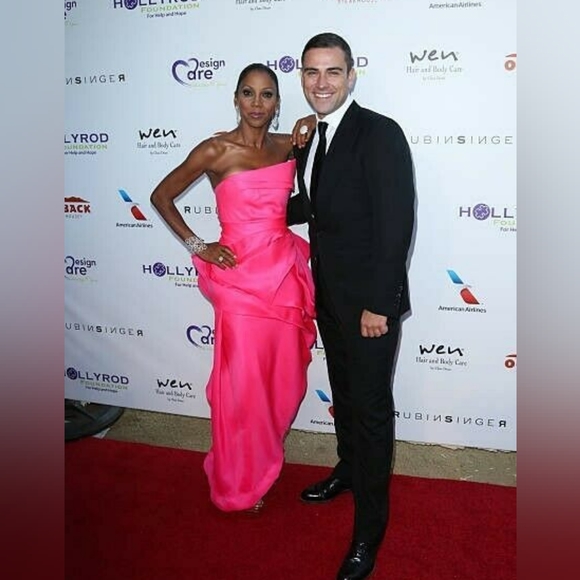 *$5,500 RUBIN SINGER "BARBIE" BRIGHT PINK SILK EVENING DRESS GOWN US 2 - Picture 3 of 9